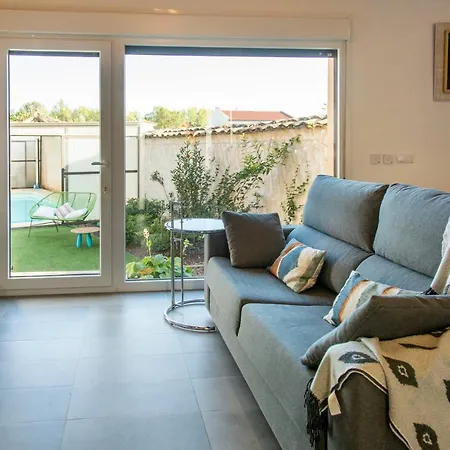 La Ren Lecres Piscina Jardin *