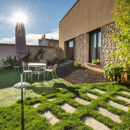 La Ren Lecres Piscina Jardin *